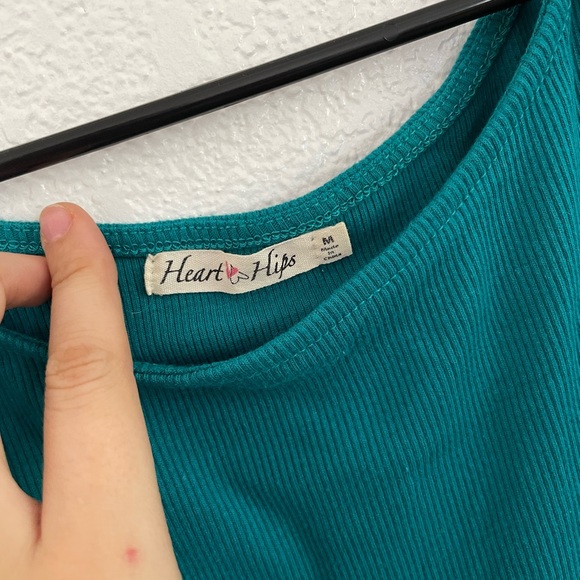 Turquoise dress - Picture 3 of 3